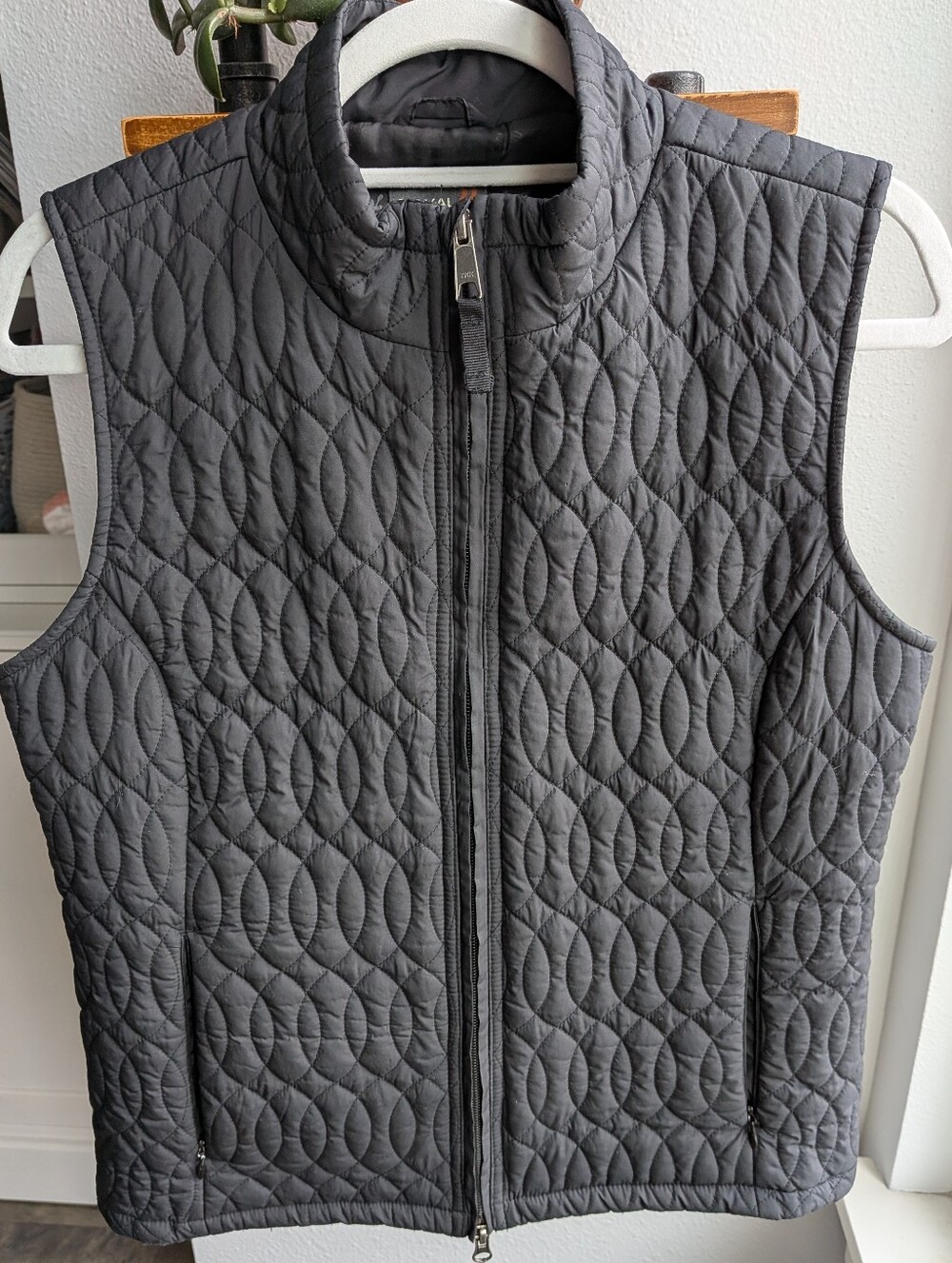 Royal Robbins Black Full Zip Quilted Traveling Vest Packable Gilet Size M